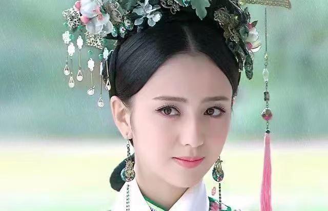 重生康熙慧妃有空间（重生成了康熙慧妃）